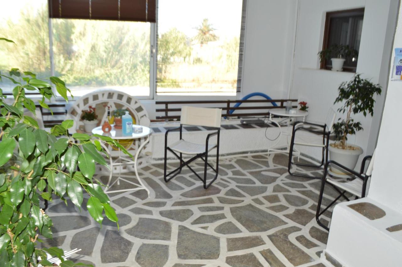 Pergola Aparthotel Livadi  Ngoại thất bức ảnh