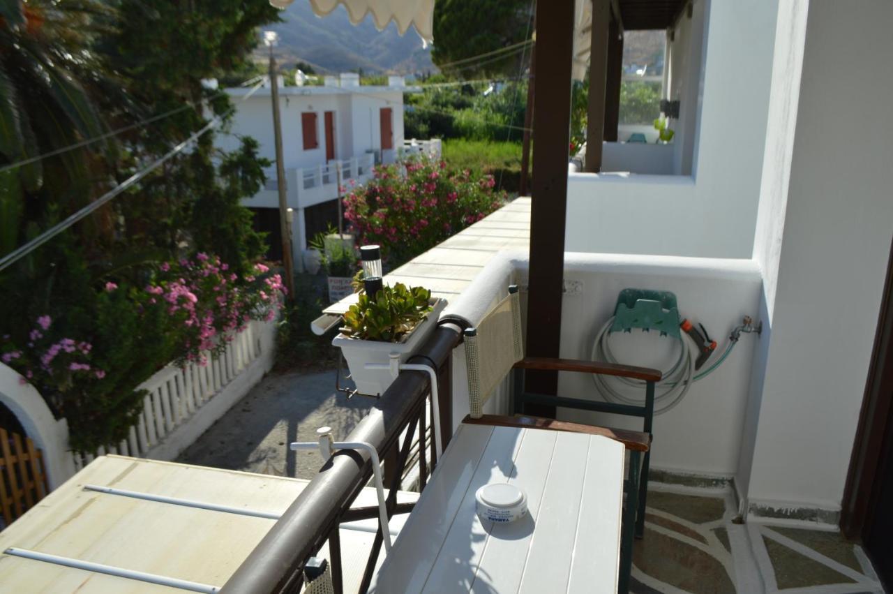 Pergola Aparthotel Livadi  Ngoại thất bức ảnh